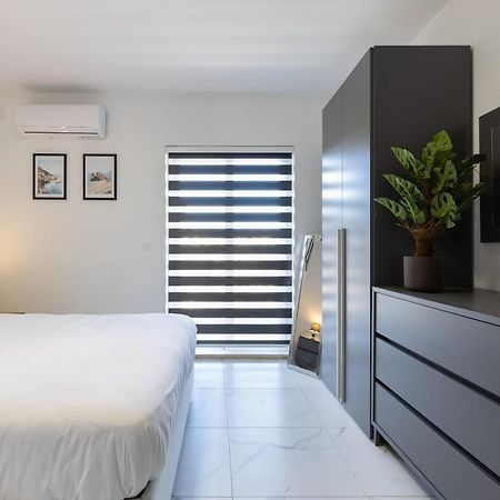 A Stunning Apartment With Spectacular Sea Views St. Paul's Bay Exterior foto